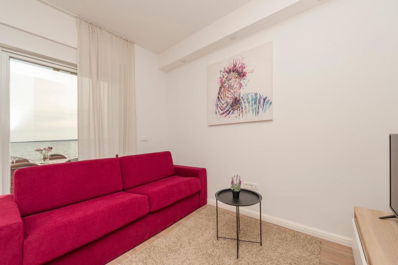 Villa Eni Apartments 2 만드레 외부 사진