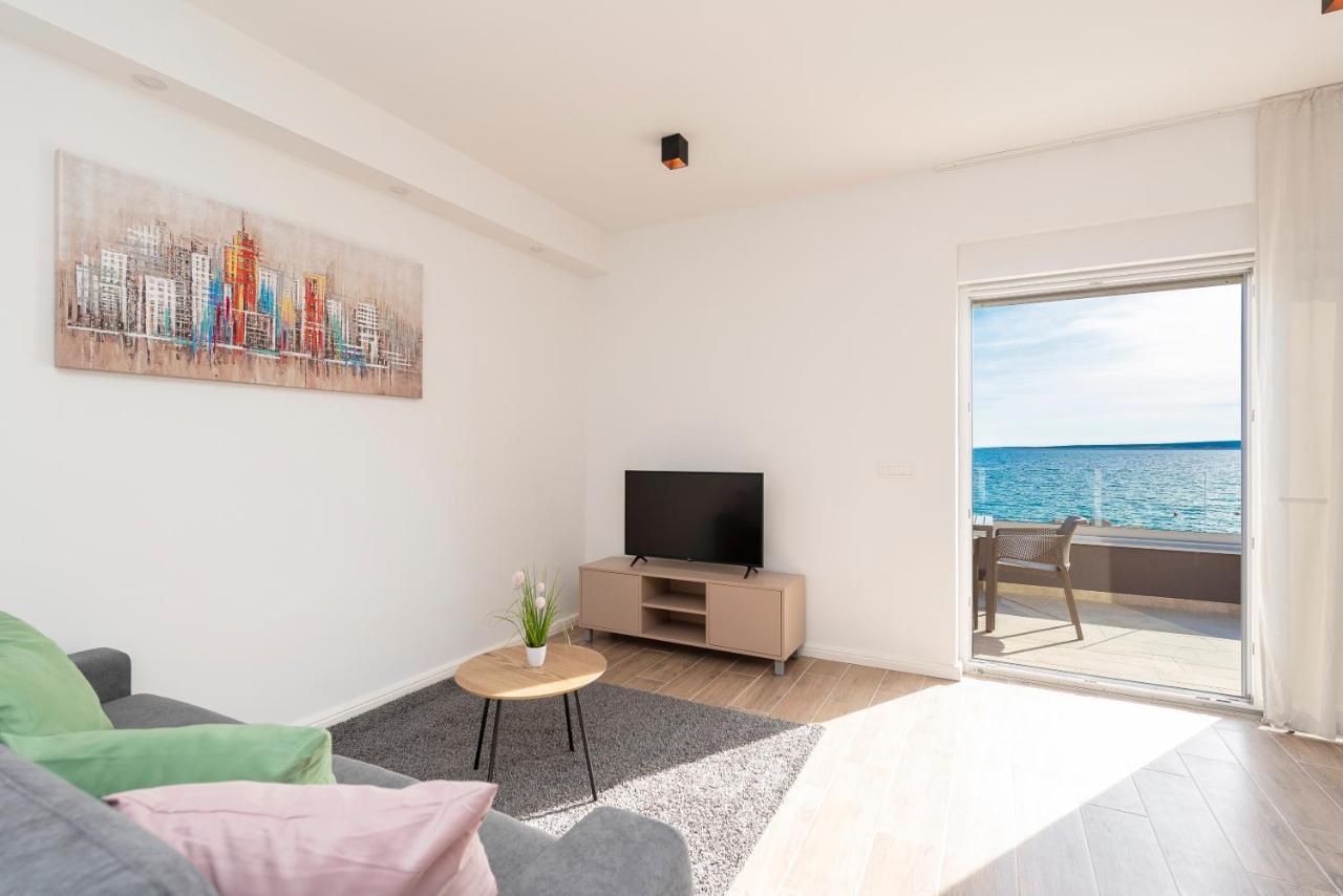 Villa Eni Apartments 2 만드레 외부 사진